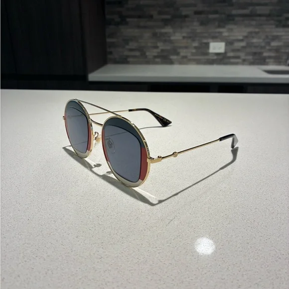 Gucci vintage made in Japan Sunglasses - Picture 1 of 12